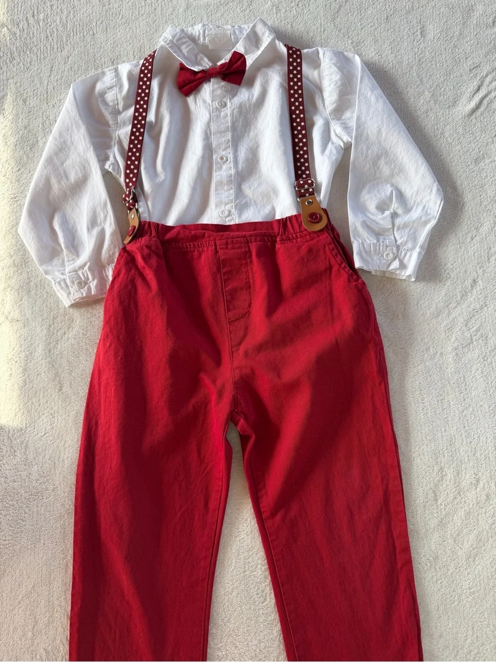 SHEIN Red Bow Tie and Heart-Pattern Suspenders Set for Kids Size 6Y